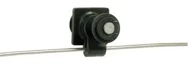 G684 Wood Post Nail-on Insulator 25 Pack, 30 Deg 1